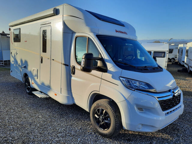 Meilleure offre du Marché du caravaning: Dethleffs Just Camp T6812 EB -67, profilé, CHF 71'500.–, véhicules neuf